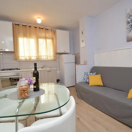 Apartments Frutula * Zadar